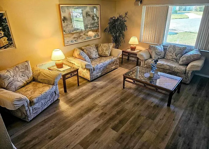 Private Tropical Waterfront Sanctuary W Pool, Hot Tub & An Island! Pet Friendly